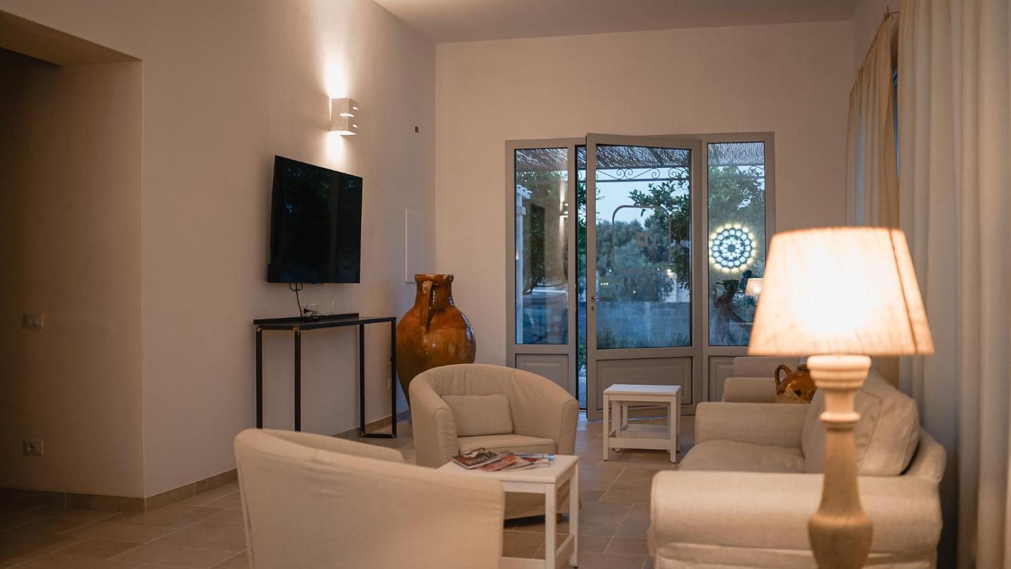 Lizzanello San Lorenzo Camere&Suites المظهر الخارجي الصورة